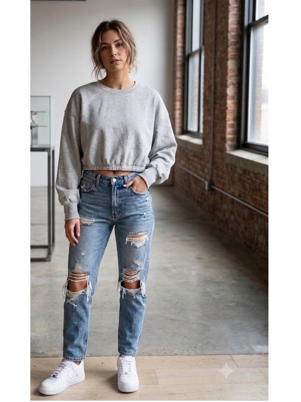 JoyLab Gray Cropped Crewneck Sweatshirt